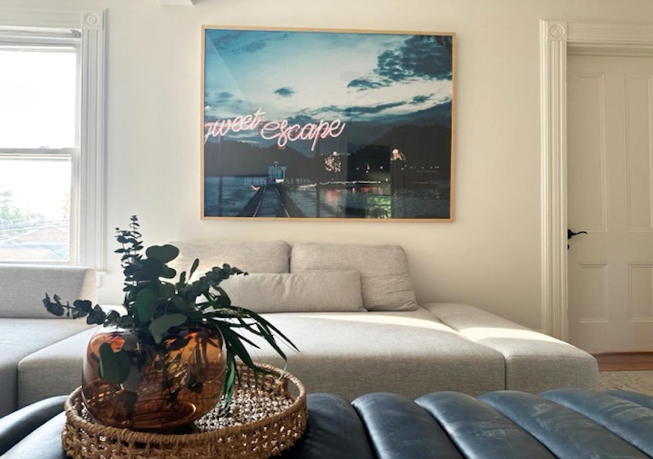 Apartment Sweet Escape, 2br In Community, Only 1 Hr To Nyc! *